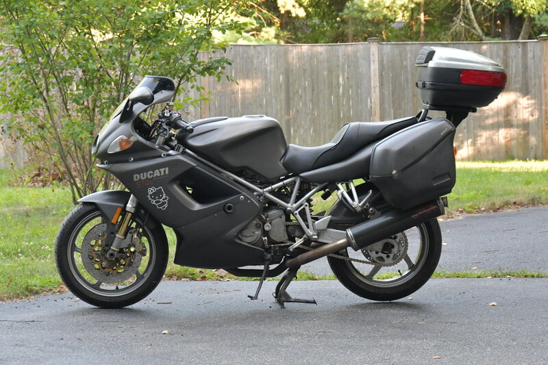 left side with luggage